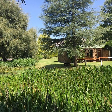 Meadow Lane Country Cottages Ундерберг Номер фото